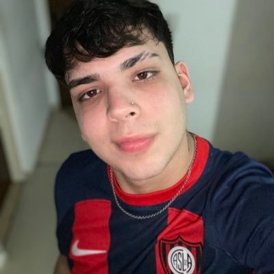 85🍀

                                                                ig: @matiiasbais