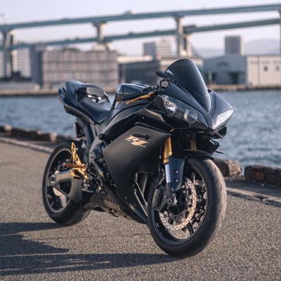 arisa_r1_4c8's profile picture. '02(22) / fukuoka / yzf_R1