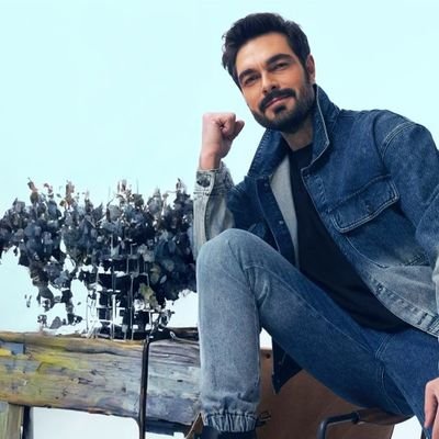 lovehalil3231's profile picture. Fã Halil İbrahim Ceyhan ❤️
Respeito e Apoio