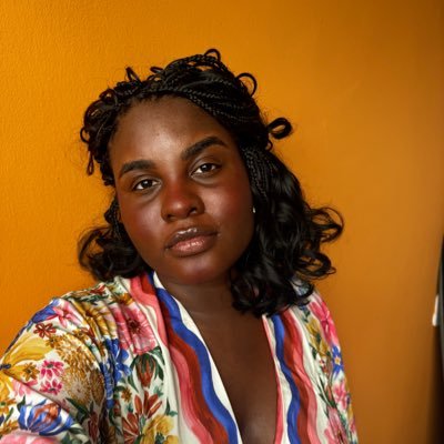 preta, viajadeira, artista, diretamente de Salvador, Bahia. hablo y apago porque a terapia não tá em dia (agora tá)!🌻 🌈