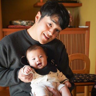 matsuo_tekuteku's profile picture. はじめまして。
動画編集者のまつおです。

年内に動画編集で5万稼ぐべく、奮闘しております。
本業は建築施工管理です。
よろしくお願いします。
