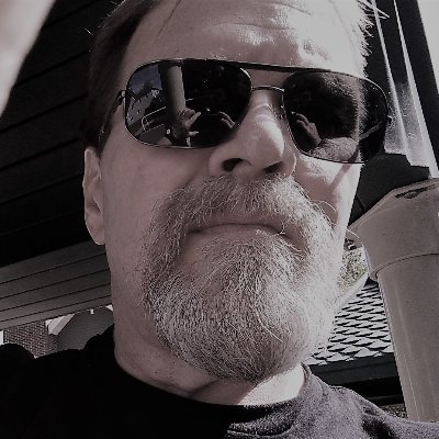 rjesquire's profile picture. 