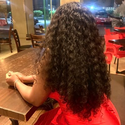 efya_goldie_'s profile picture. 💉...Just be you, the world will adjust😜