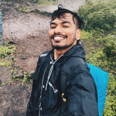 imsuyog_'s profile picture. BBA @Dypiu!