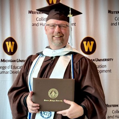 Husband to an awesome wife and father to two amazing boys. Wyoming High School Counselor. Wyoming HS Varsity Football Asst. Head Coach & Running Backs Coach