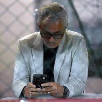 E (@iabode11) 's Twitter Profile