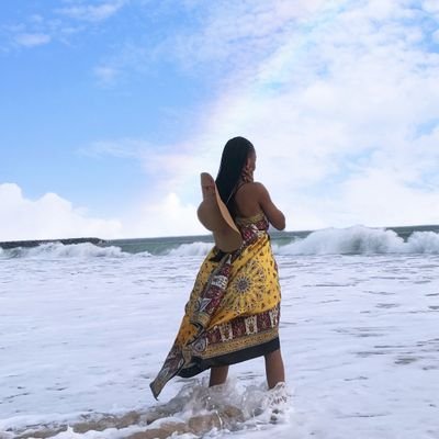 The_Real_Oma's profile picture. Chess + Engineering 💥 A girl's girl 🙂‍↔️