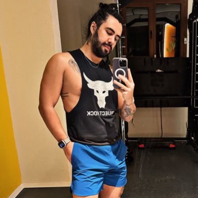 gryyvr's profile picture. soft erotic kişilik