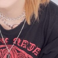 くろ (@im_in_love_xxx) 's Twitter Profile