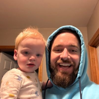 simonsayssoccer's profile picture. Probably watching soccer.