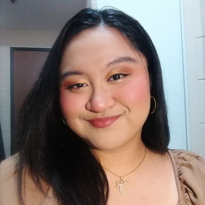 tatakbo hanggang sa dulo ng bahaghari | ust jhs '20, ust shs' 22, ust con '26 | views and opinions are my own