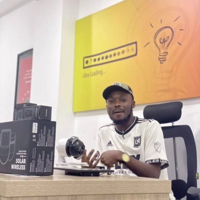BryantSarfo's profile picture. Accept ✊🏽and acknowledge 😊your own brilliance. Stop waiting for others to tell you how great you are! Believe it for yourself.😉 KNUST CS25🧸