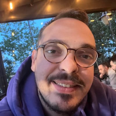 melihozkalayy's profile picture. 