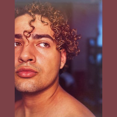 estebanjosemx's profile picture. Just trying to be an Opera Singer here