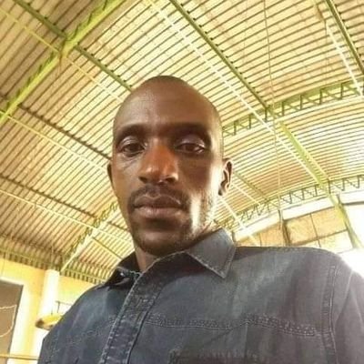 I HUSTLE to fight poverty not to compete with friends!!