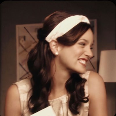 mmxvvera's profile picture. 𝐓𝐡𝐞𝐫𝐞 𝐢𝐬 𝐧𝐨𝐭𝐡𝐢𝐧𝐠 𝐈 𝐝𝐨 𝐛𝐞𝐭𝐭𝐞𝐫 𝐭𝐡𝐚𝐧 𝐫𝐞𝐯𝐞𝐧𝐠𝐞 💟