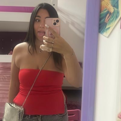 ale_miosotis_'s profile picture. argumentative antithetical dream girl