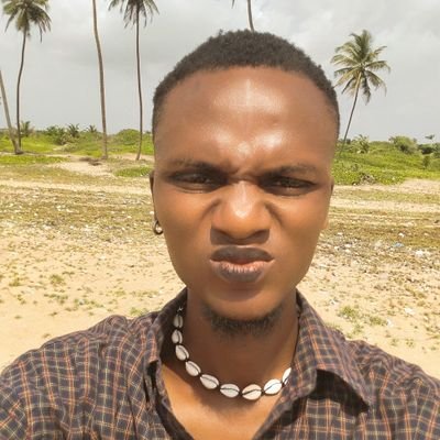 Therapist•|
African psychedelic musician•|
Aesthetic music producer 🇳🇬👑