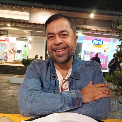 Professor, uma pessoa neste mundo inóspito