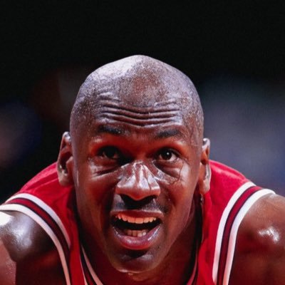 loliii92304's profile picture. basketball