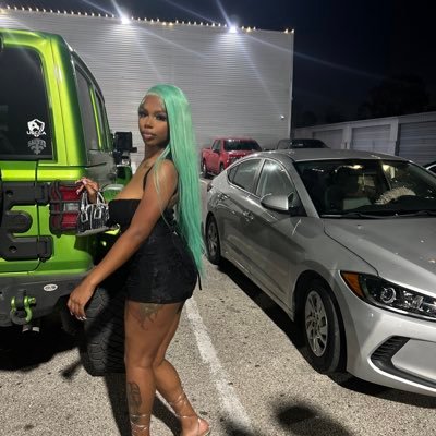 leo| lash tech | nursing student | houston bottle girl ❤️🔥