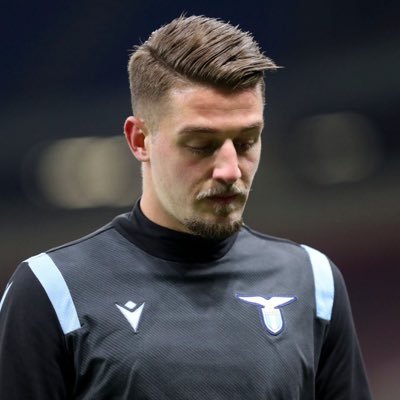 a_xle72's profile picture. • سُبحان الله وبحمده سُبحان الله العظيم | @axla72 private