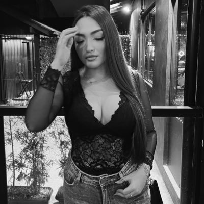 carolmacarini's profile picture. body, mind and soul 🦋