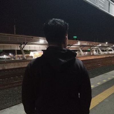 divaiomp's profile picture. 