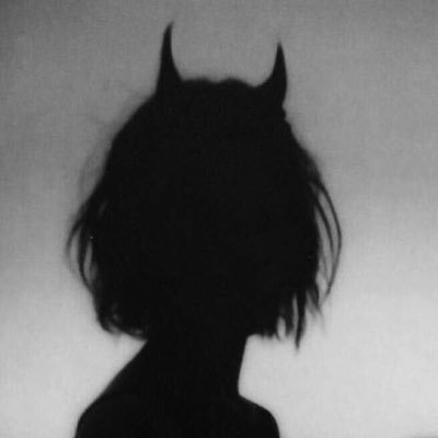 Call me Ellen. #Wattpad Author of Got Guts? | Creating #dark & #twisted stories since 2018 | Genres: #psychological #horror #thriller #lgbtq #paranormal #scifi