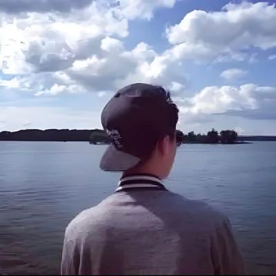 MRz58910's profile picture. 此生不悔入华夏，
不聊天，所有骗子多行不义必自毙！
该死的骗子你们不下地狱谁下地狱！