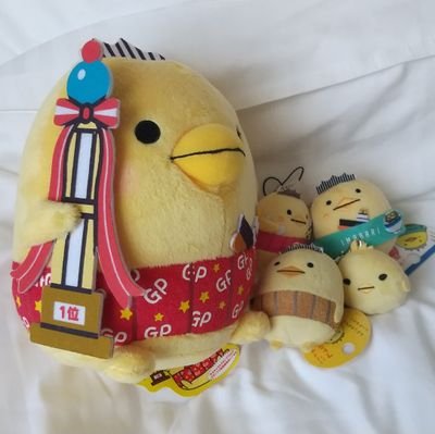 🍮🐾
バリィさんと色んなゆるキャラが好きです
にゃモラーです! 色んなゆるキャラちゃん達を応援するアカウント👐見る専気味ですがよろしくお願いします! 学生
