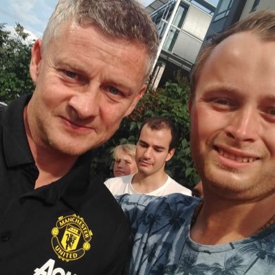 g_konges's profile picture. ⚽️🏀