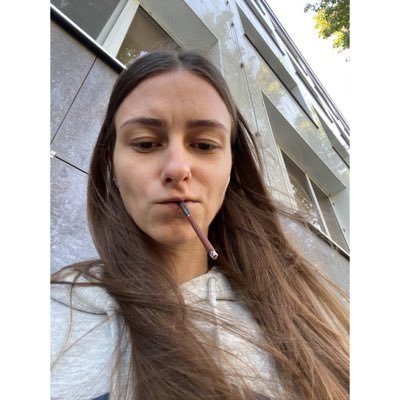 tradiczia's profile picture. ненормальности