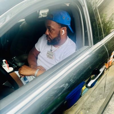 suckafreecast's profile picture. 