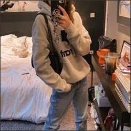 ShirthoagLWAb8's profile picture. "One cannot step twice in the same river." – Heraclitus