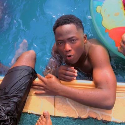 KTherminal's profile picture. Extrovert