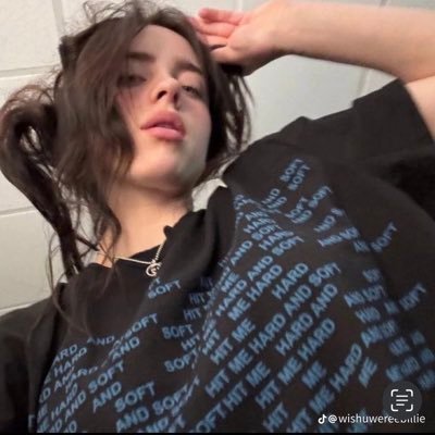 SAW HARRY & LOU & NIALL | i just hate most people | stan of 1D /solo|💗love books📚 | kocham leniwce | she/her | 🏳️🌈 | fan account |
