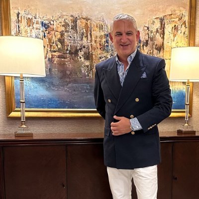 DRichardlo42011's profile picture. 