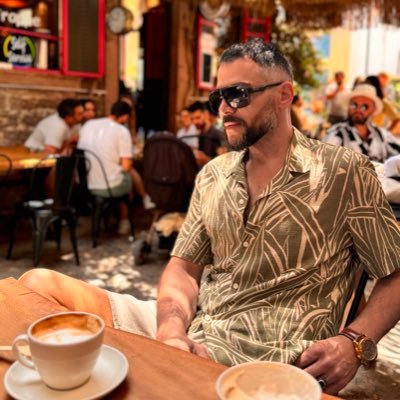 VeyselKara06's profile picture. 