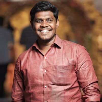நம்புறேன் எல்லாரையும் நம்புறேன்
ஆனா அவுங்களுக்குள்ள இருக்குற அந்த மிருகத்தை மட்டும் நான் நம்ப மாட்டேன் அஜித் குமார் ரசிகன்😎🔥