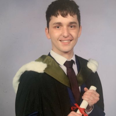 Thomasinch1104's profile picture. 