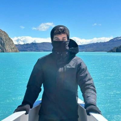 j_zere's profile picture. 