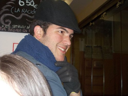 Ser19gio's profile picture. Hay personas a las que les pasan cosas en la vida y personas que hacen que pases cosas en la vida...yo tengo claro dónde estoy, ¿y tú?