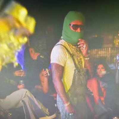 Rhileztrapsalot's profile picture. #Saints #pelicans #nbatwitter 24