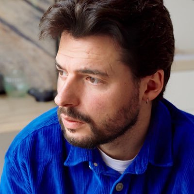 Comédien et plus encore chez @me_collectifm Comédien chez les Tubercules (Cie La Boucle d'Art). Je fais aussi l'acteur notamment pour l'Oeil du Baobab Prod
