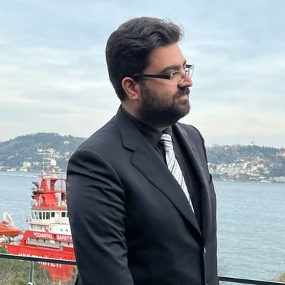 Politics, economics, regional geopolitical analysis and investment in global market / Iran