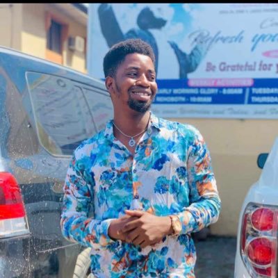 A FUTA Graduate | UI/UX Designer | Front-End Web Developer | Graphics designer | I speak Spanish and English. Portfolio: https://t.co/CNkj02ipvR