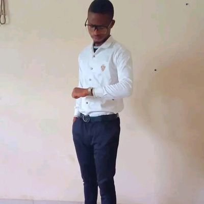 barogou27405's profile picture. Simple et ambitieux