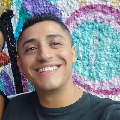 cesaroh72's profile picture. 