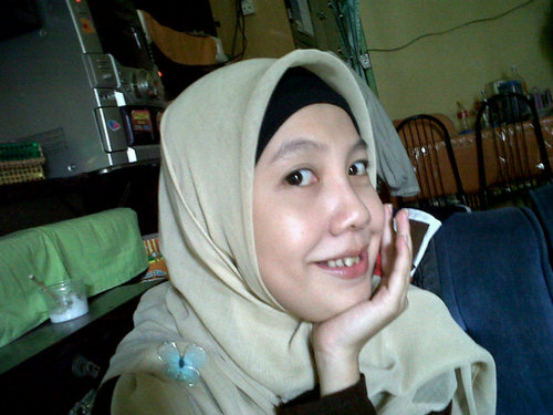 ivie itu... :                     -i♏uƬ‎​​-ڪi♏pLe-gak neko2-baek-Manja, Pokok na enak dech ỳªŋğ  kenal sama ivie di jamin gak bakal nyesel...:)